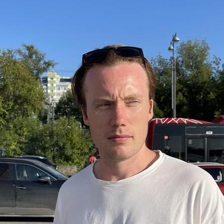 Юрий Конопля